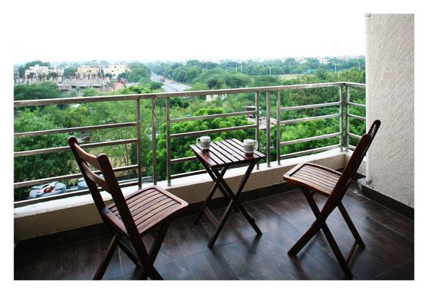Evergreen 2Bhk Service Apartment Vasant Kunj Fortis Ilbs Нью-Дели Экстерьер фото